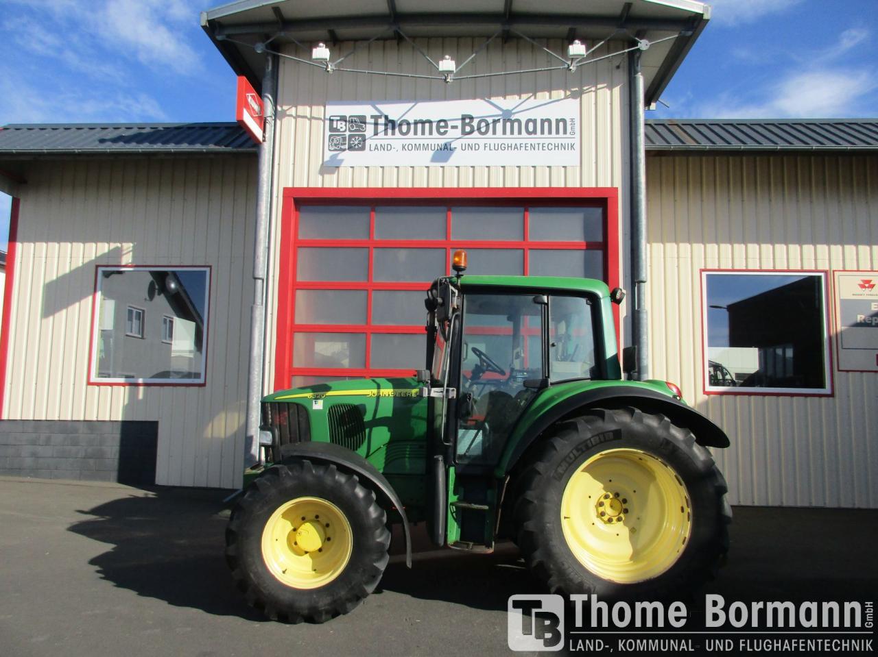 John Deere 6320