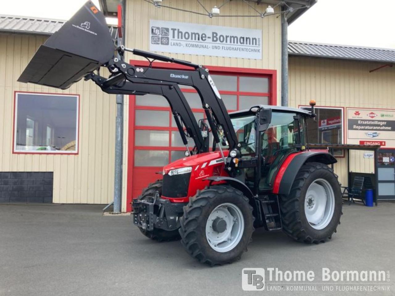 Massey Ferguson MF 5711 Global D4 4W