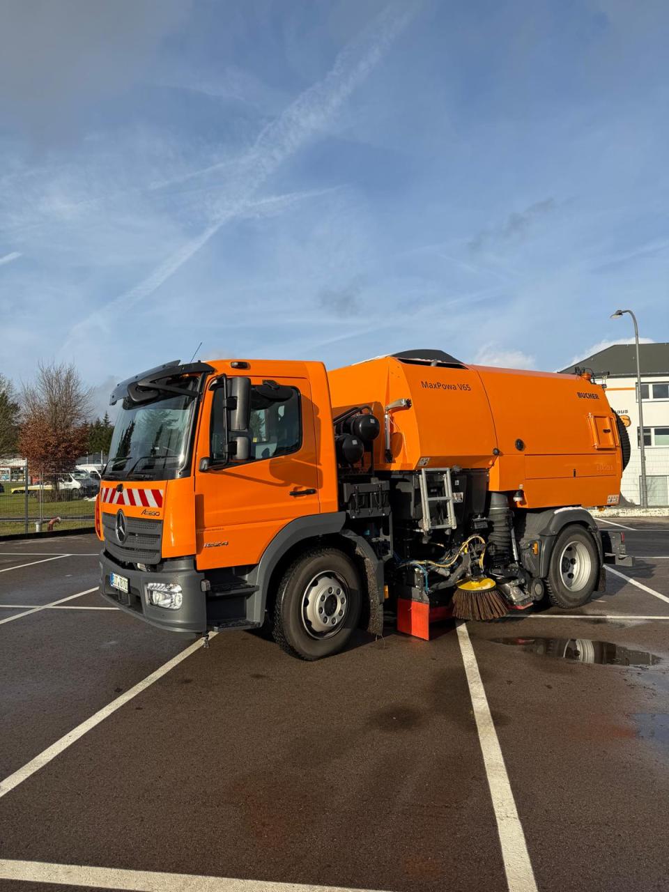 Bucher - GMeiner - Giletta - Assaloni - McDonald V65t MaxPowa Atego 1324
