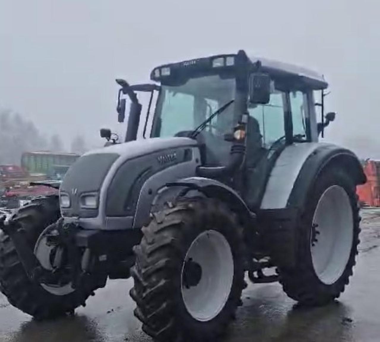 Valtra N 122 Direct
