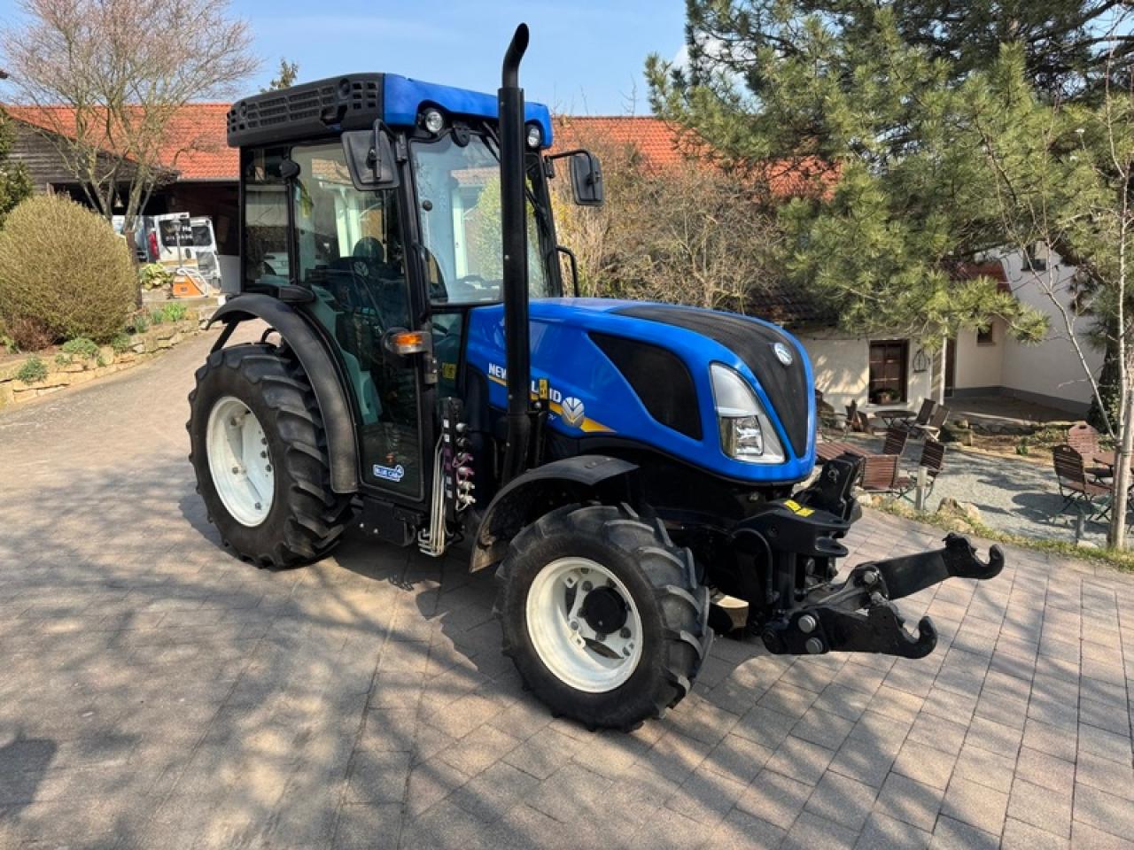 New Holland T4.110 VSCHMALSPUR