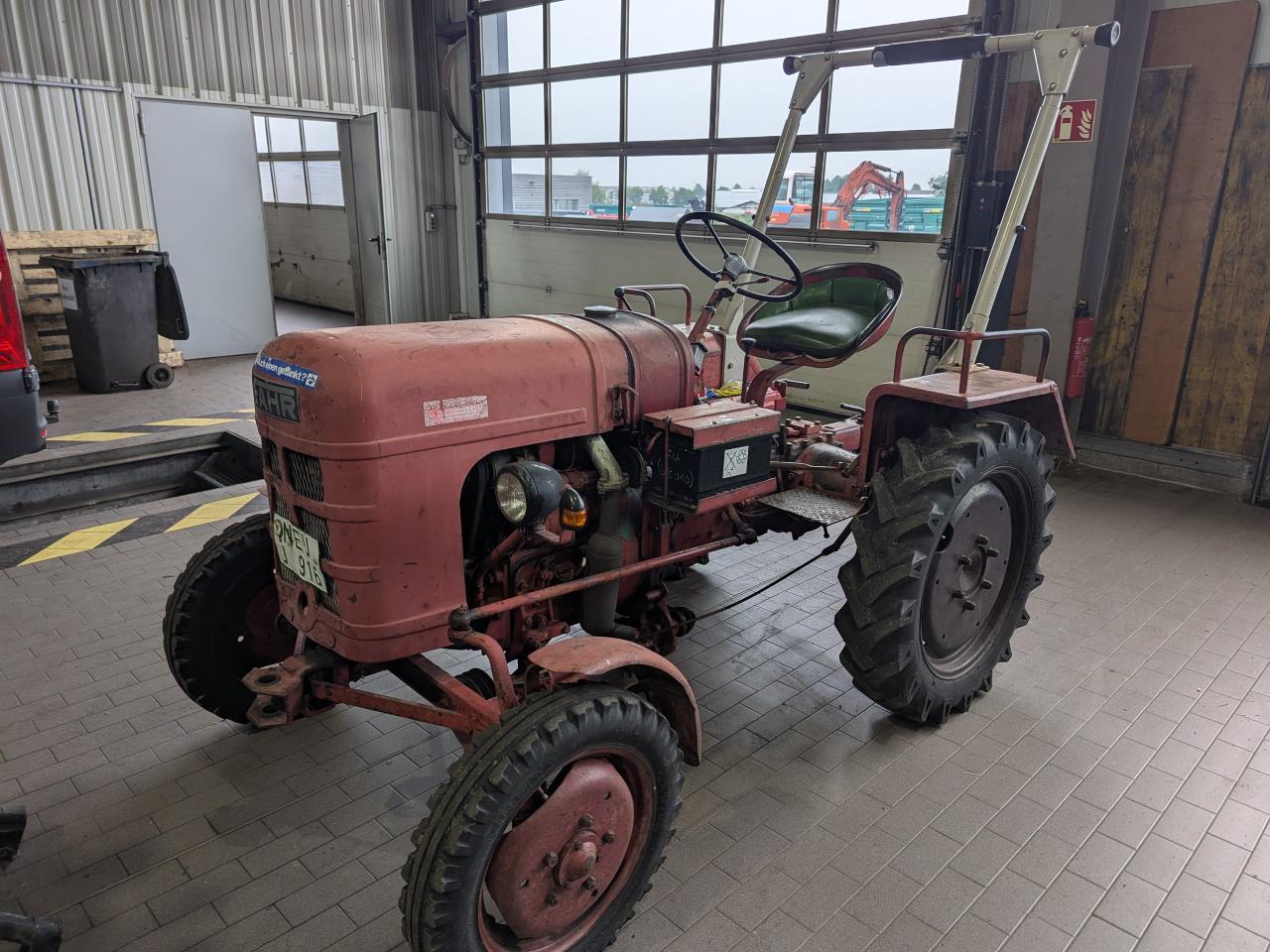Deutz-Fahr D12N