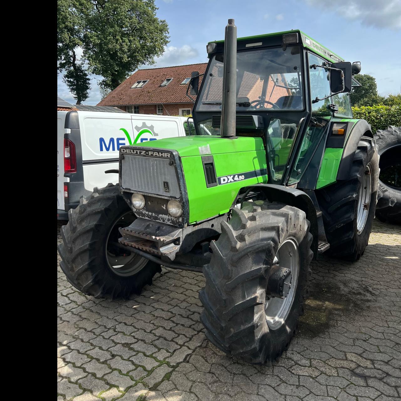 Deutz-Fahr DX 4.50