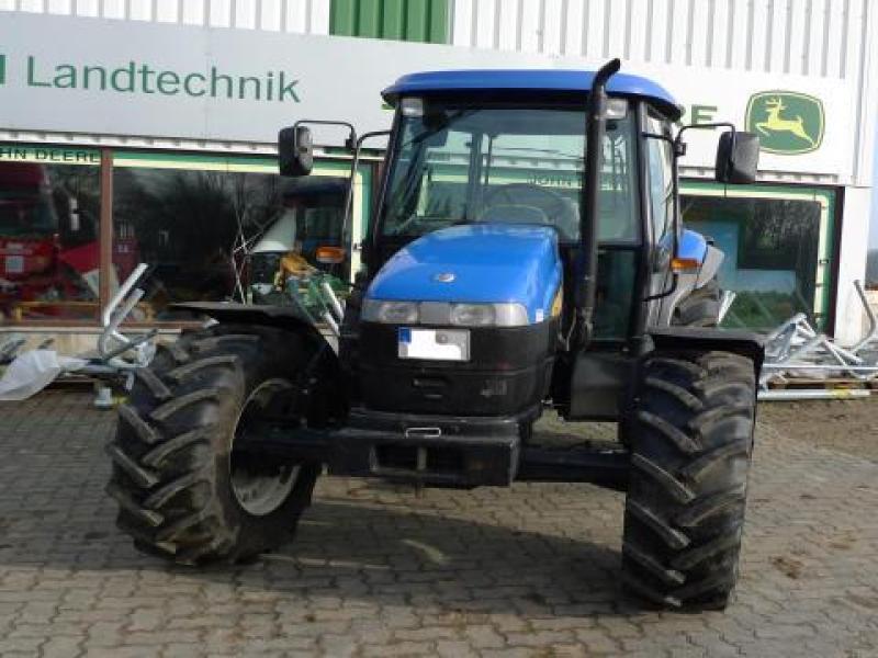 New Holland DT 90 D Front