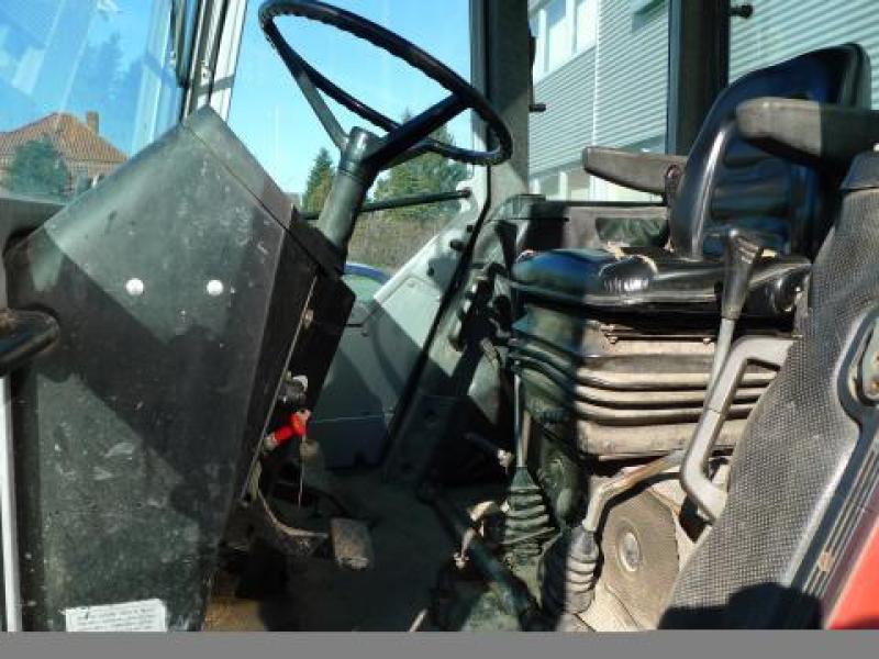 Massey Ferguson MF 274 Left