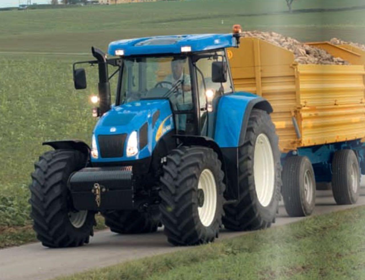New Holland T 7530 (467) Rear